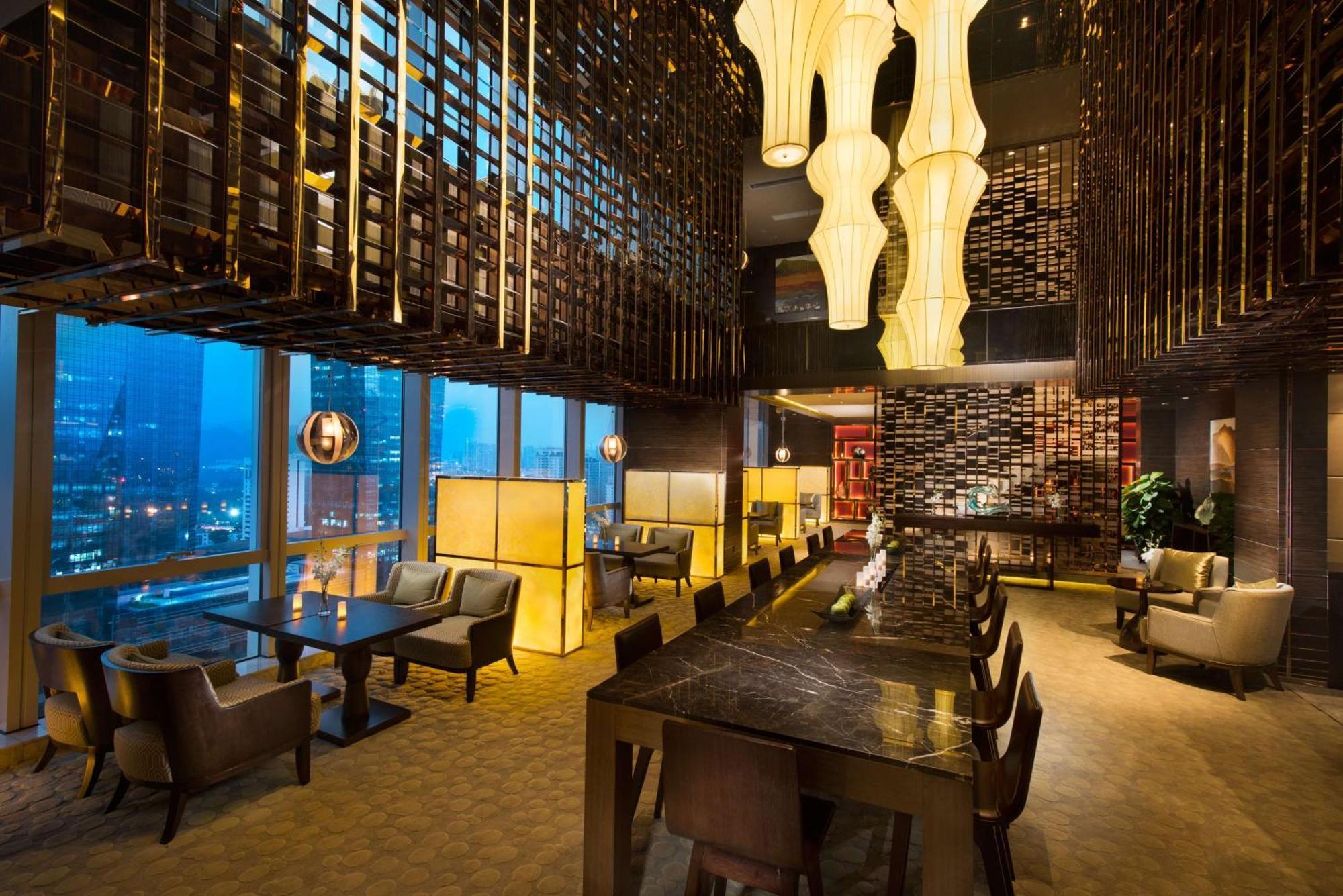 Hilton Shenzhen Futian: Metro-Adjacent, Convention Center Proximity Hotel Exterior photo